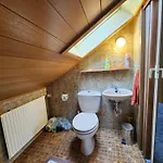 Apartment Zuhause Bei Uns Im Einzelzimmer S *
