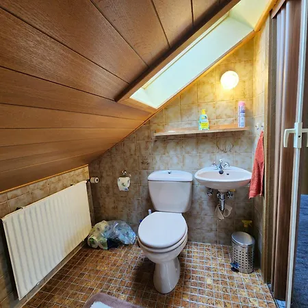 Apartment Zuhause Bei Uns Im Einzelzimmer S *